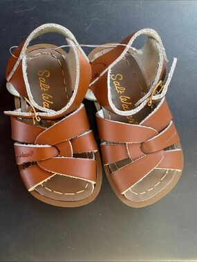 Brown Kids Salt Water Sandals Size 5